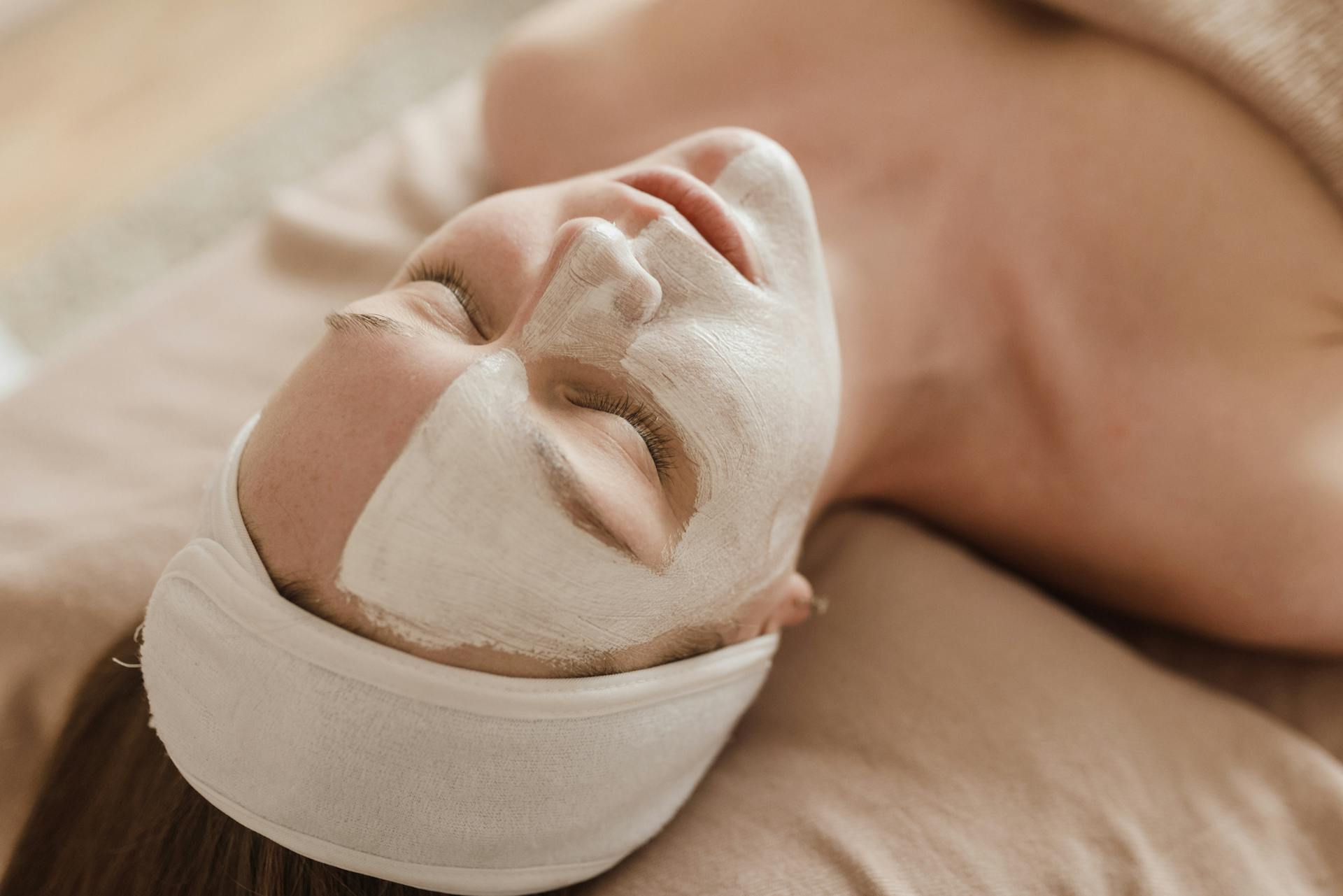 Facial aesthetics treatment at EyeSmile